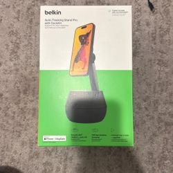 Belkin Auto-Tracking Stand Pro