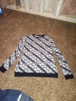 Paolo Gucci shirt Size Small Never been worn