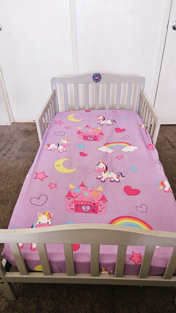Kids Bed With Mattress