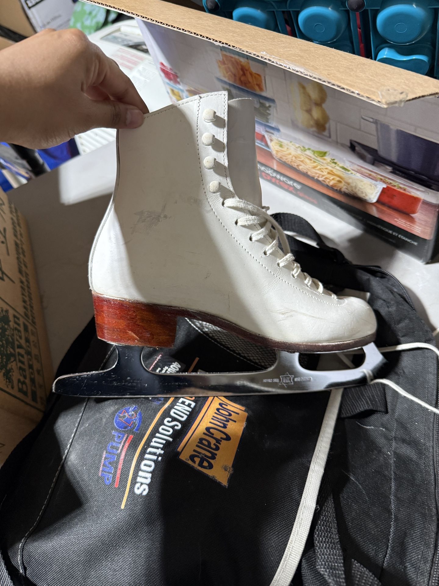 Used Ice skates 