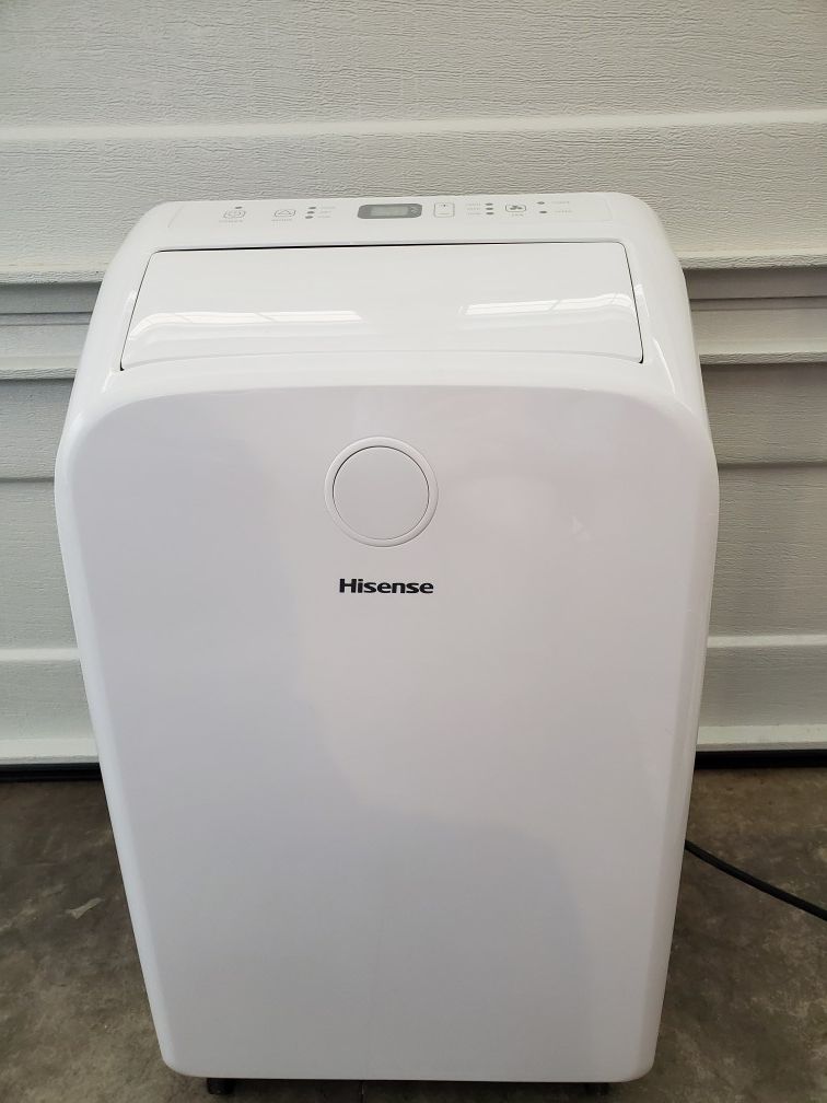 HiSense 7,500 BTU Portable Air Conditioner With Remote - Like New