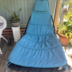 Majestic Hanging Lounge Chair