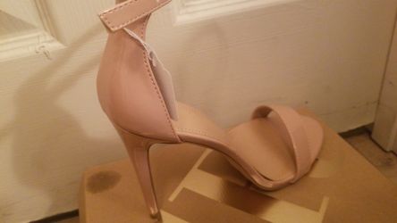 New. high heel shoes charlotte russe