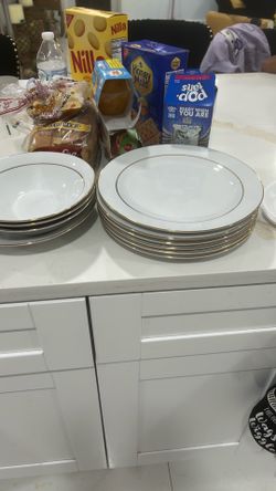 matching plate set for the chinese tea cup set