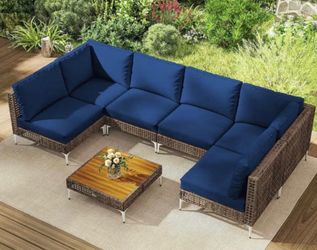 Patio set brand new 7 pxs only 420$