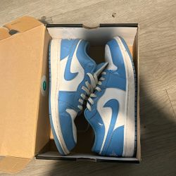 Jordan 1 Low Se Legend Blue