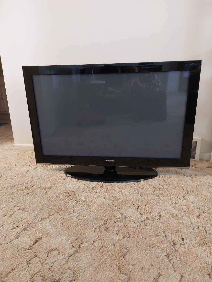 42 Inch Samsung Plasma TV