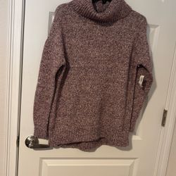 Red Tweed And White Turtleneck, Sweat Sweat