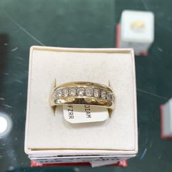 10k Diamond Wedding Band 