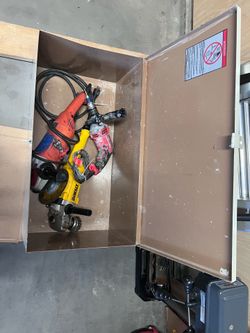 Locking Job Box With Heavy Duty Grinders (2) & Drill