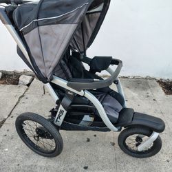 Chicco Tre Jogging Stroller 