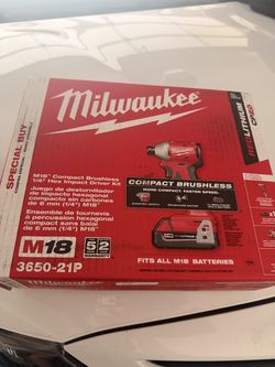 Milwaukee 1/4 hex impact