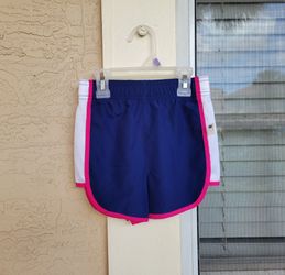 NEW...GIRL'S SIZE S(6/6X) SHORTS