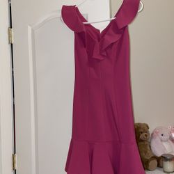 pink dress