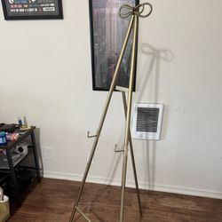 gold easel