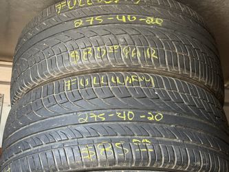 PAR DE  LLANTA USADA 275/40/20