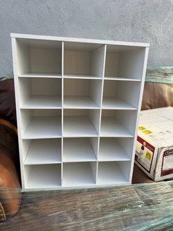White 12-Cube Storage Organizer Shelf