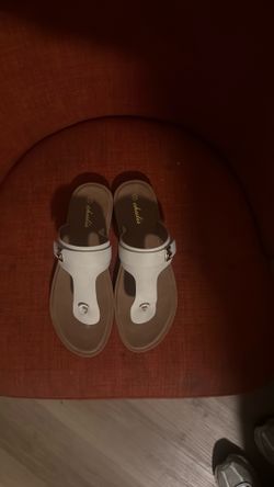 Women’s sandals
