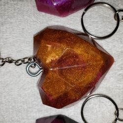 Keychain  (Resins Custim Colors )