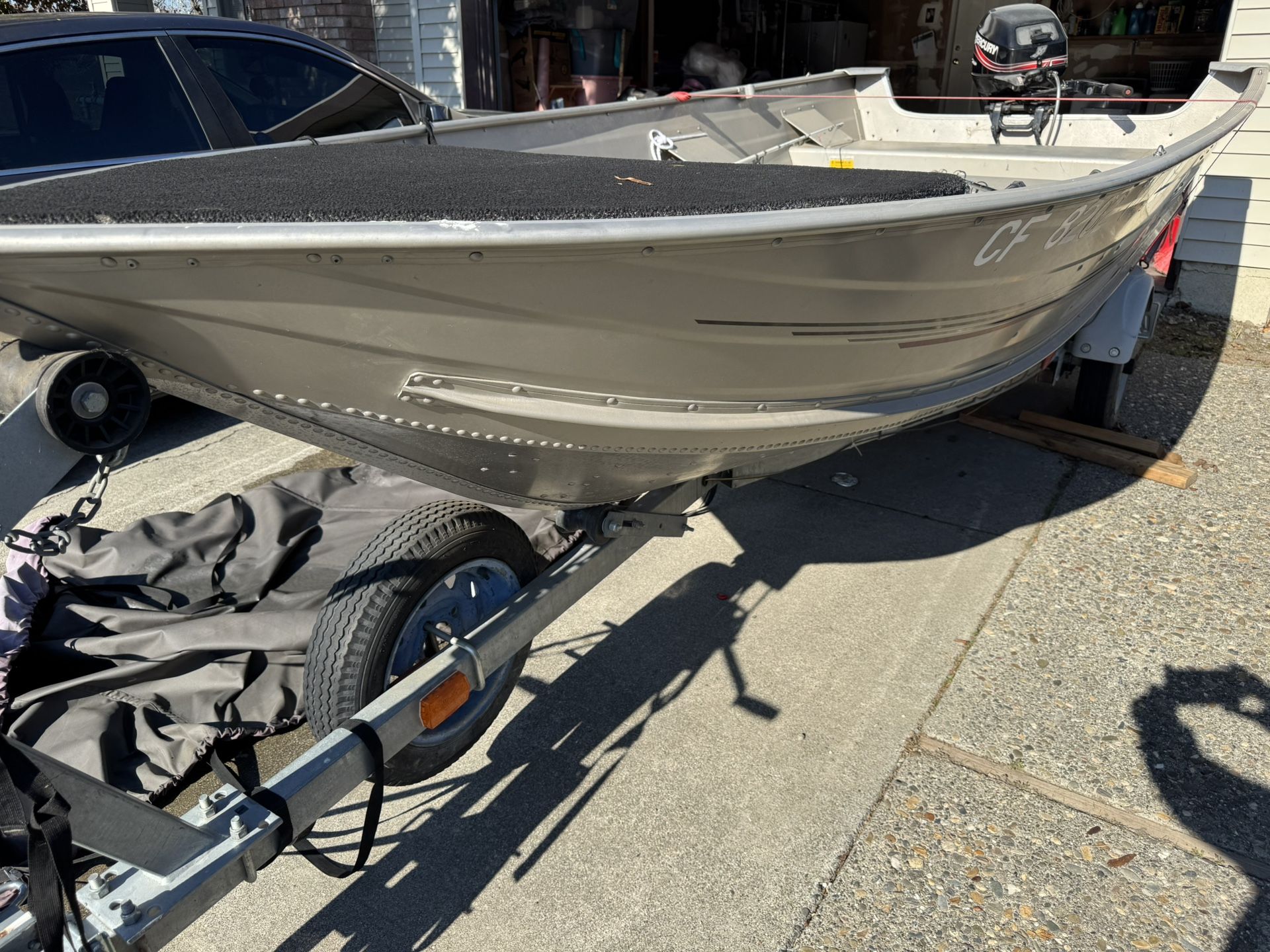 2002 Tracker Fisher