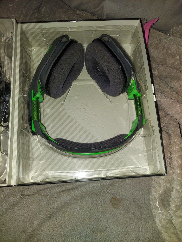 ASTRO A20 Rechargable Xbox One Headphone