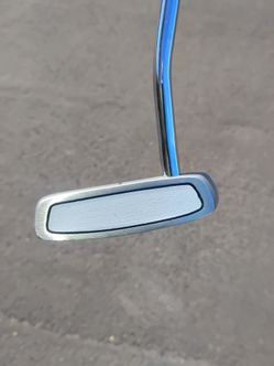 Putter Center Cut Mallet! Like New! Golf Clubs!