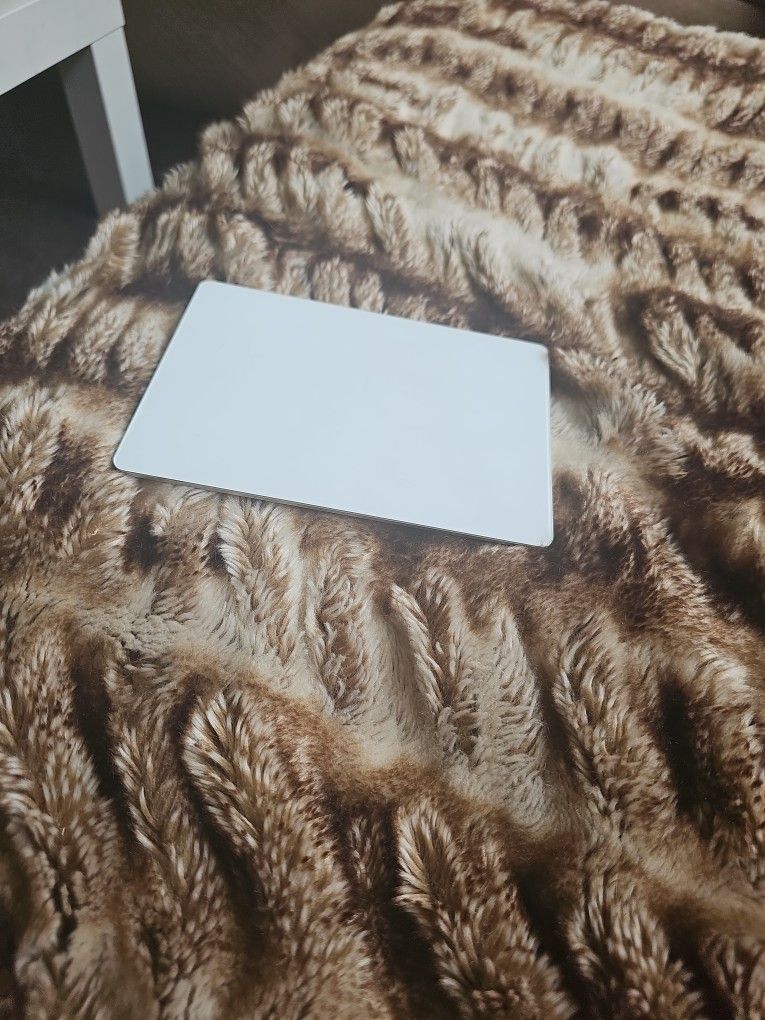 Apple Magic Trackpad 2 Wireless A1535