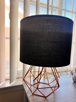Table lamp