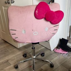 Hello Kitty Chair