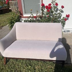 Sofa $5