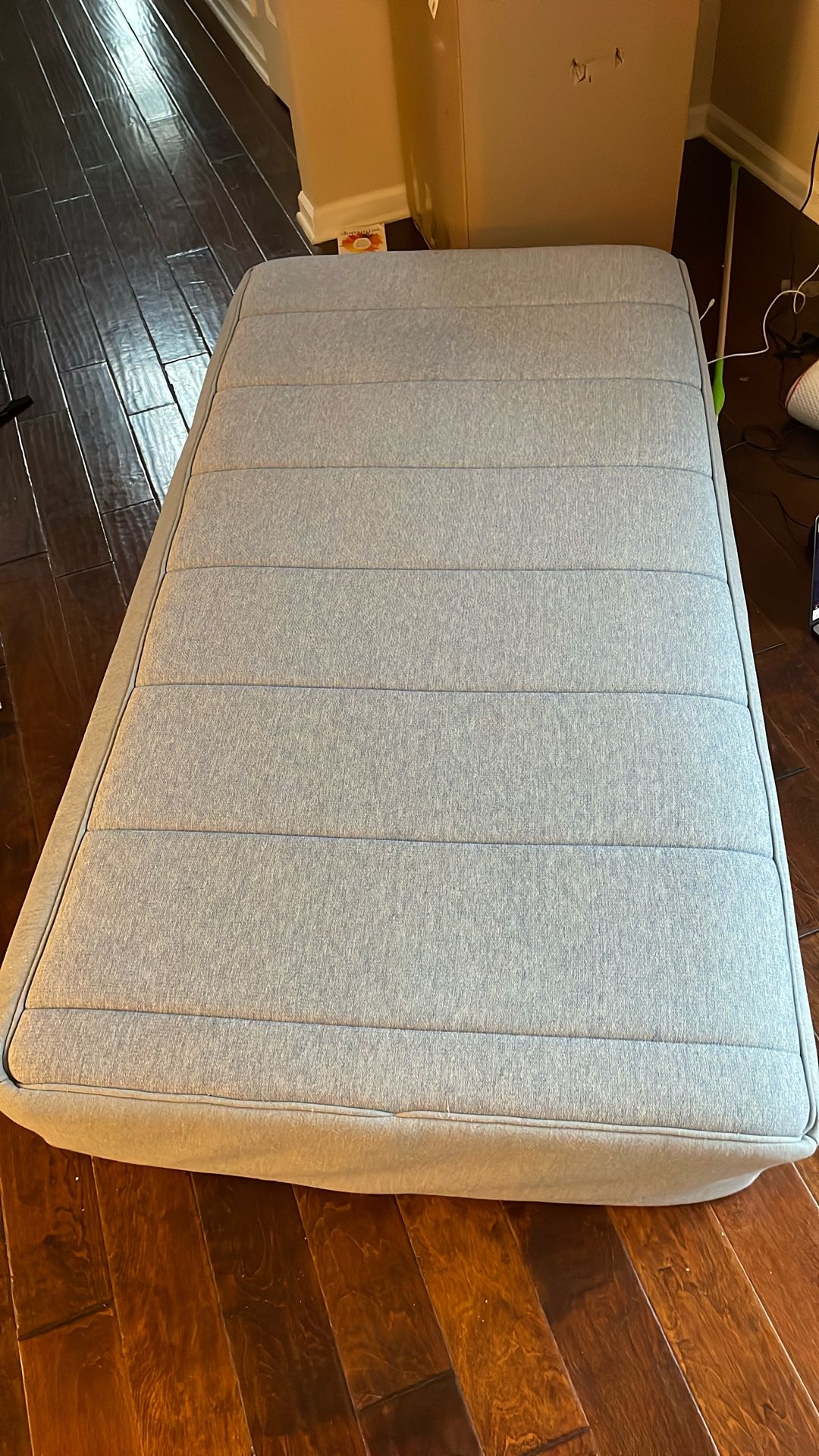 Full Size Bed 