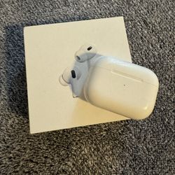 AirPods Pro (2nd generation) with MagSate Charging Case (USB-C)