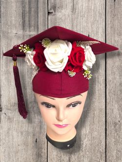 Cap crown for graduates. Corona de graduacion