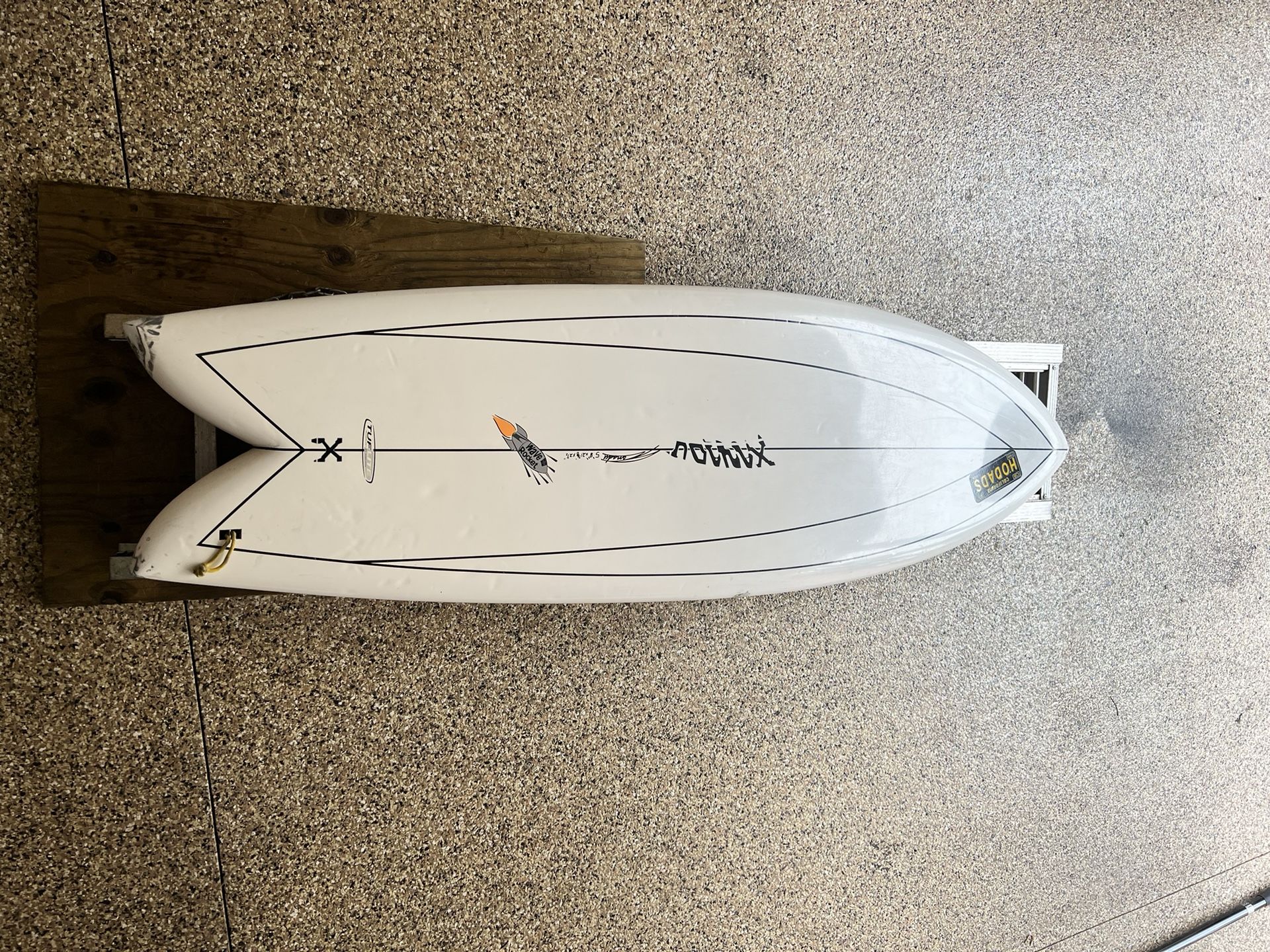 XANADU ザナドゥ WAVE ROCKET フィッシュ 5'6 フィン付き Xanadu