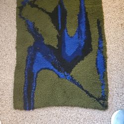 MCM Abstract Latch Hook 