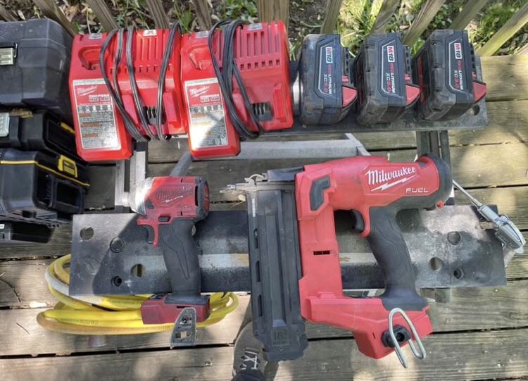 Milwaukee Tools