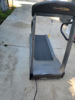 Vision Fitness T9500 Gym Quality Treadmill for Sale in Pasadena CA OfferUp