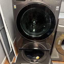 LG Washer Duo & Samsung Steam Dryer (Moving Sale!)