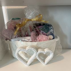 Skin Care  Basket for Women and Girls 👧