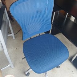 Office Chairs! Must Go! From $35 To $50 Take Your Pick Must Go!
