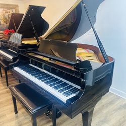 Kohler campbell black gloss baby grand piano-3000$