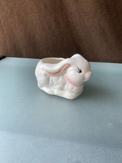 Bunny scouring pad caddy