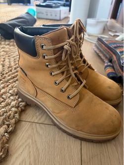 TIMBERLAND BOOTS SIZE 7.5