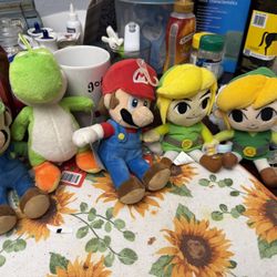 Mario Plushie Bundle