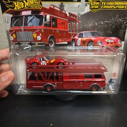 HOTWHEELS TEAM TRANSPORT FERRARI 250 GTO
