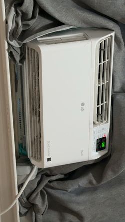 LG A/C window unit with Stand