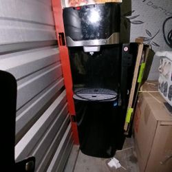 Water Dispenser