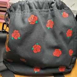Drawstring Crossbody Bag 