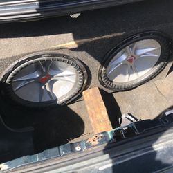 2 15” Kickers 