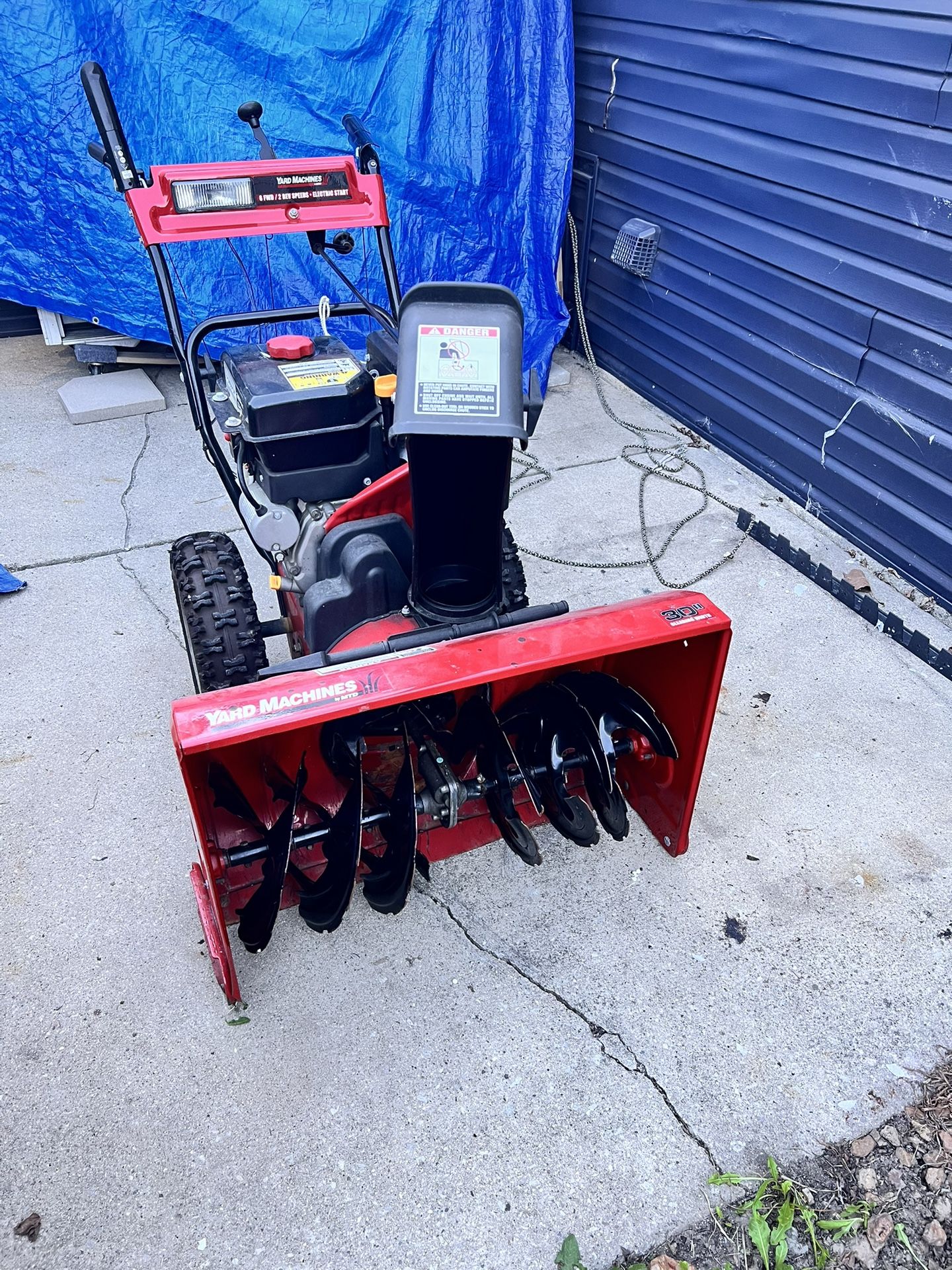 Yard Machines 30 inch Stage Snow Blower with a 357cc Powermore